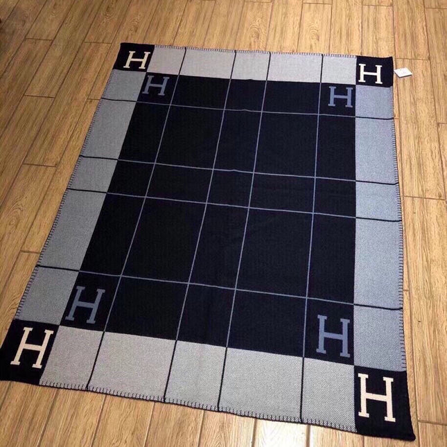 AVALON III THROW BLANKET 175 CM IN NAVY BLUE WOOL AND CASHMERE 351741