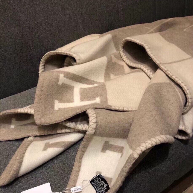 AVALON III THROW BLANKET 175 CM IN KHAKI BROWN WOOL AND CASHMERE 351745