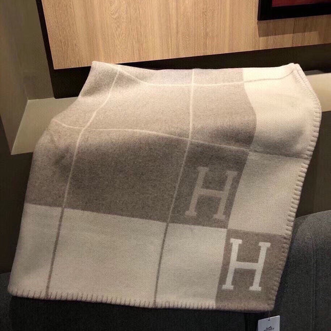 AVALON III THROW BLANKET 175 CM IN KHAKI BROWN WOOL AND CASHMERE 351745