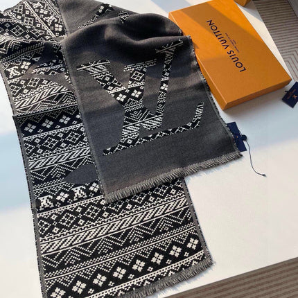 SCARF 200 CM IN MOUSE GRAY WOOL 390039