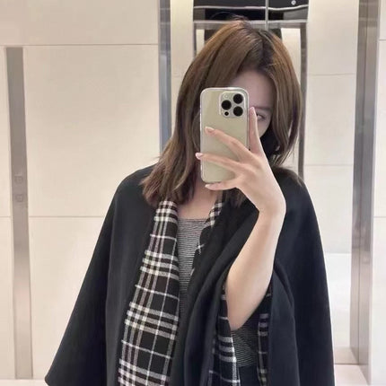 CHECK DOUBLE-SIDED CAPE 150 CM IN BLACK CASHMERE 401927