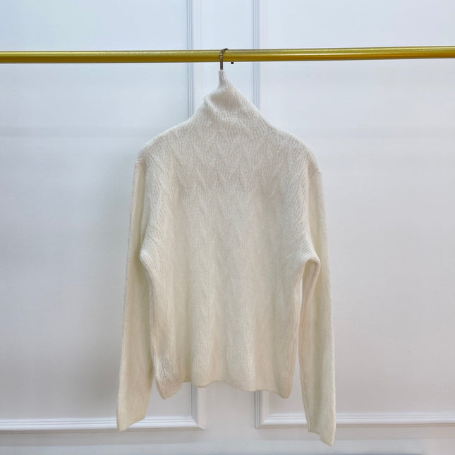 LP TURTLENECK SWEATER STYLE 124