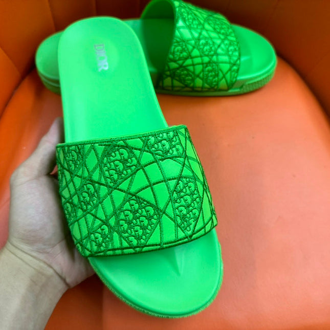 CD AQUA EMBROIDED SANDAL PARAKEET FABRIC