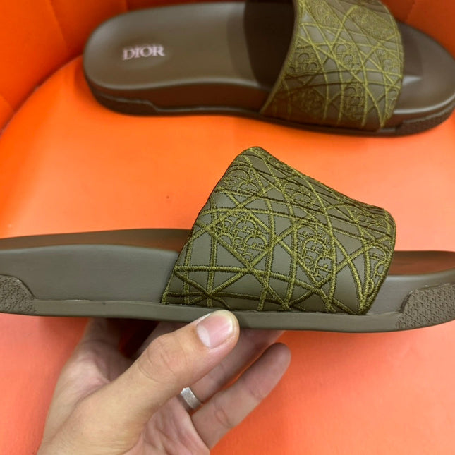 CD AQUA EMBROIDED SANDAL OLIVE FABRIC