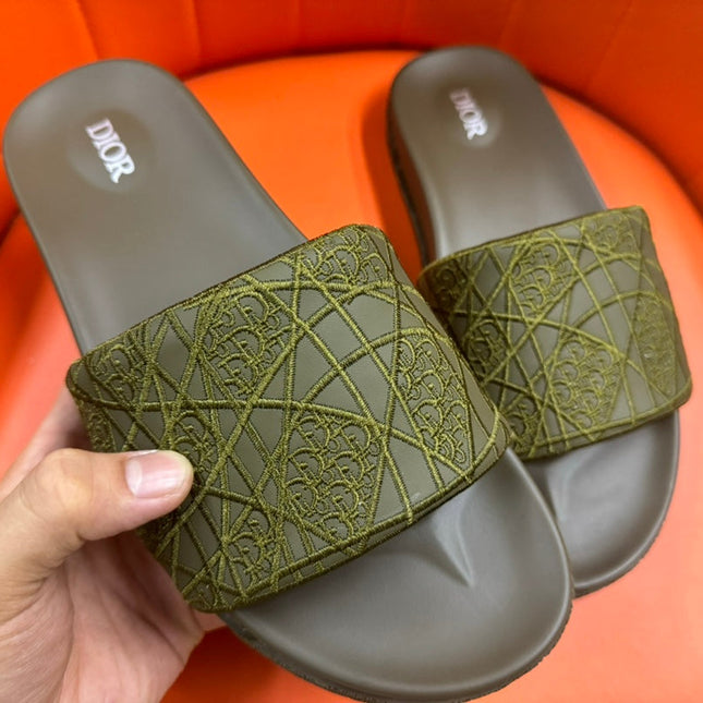 CD AQUA EMBROIDED SANDAL OLIVE FABRIC