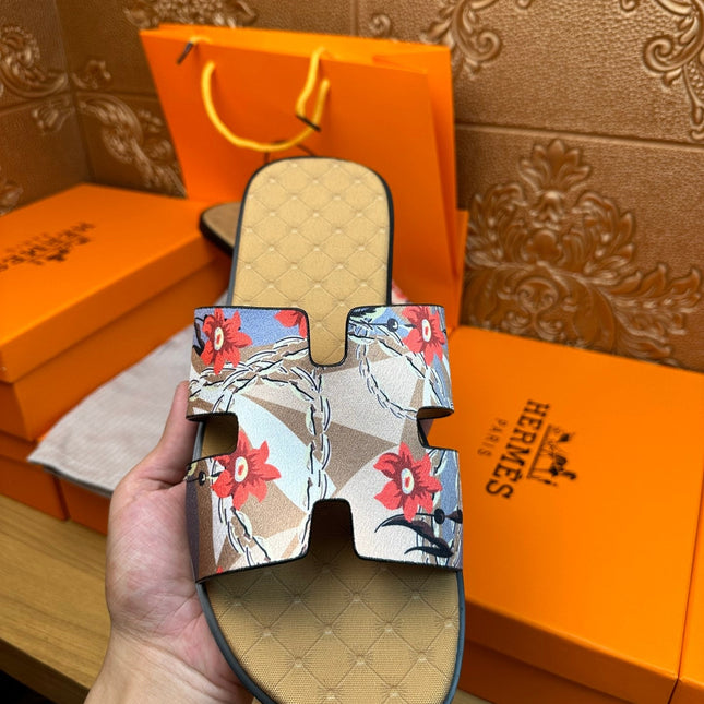 HM IZMIR SANDAL MUSTARD SUEDE WITH FLOWER MOTIF