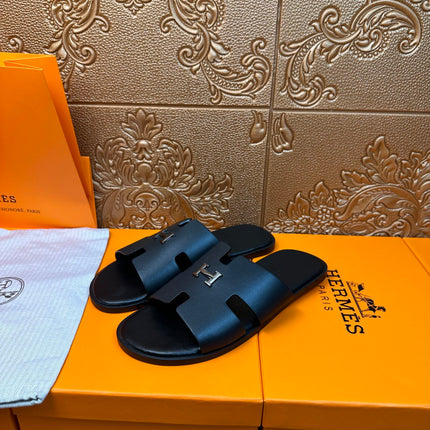 HM IZMIR H-BUCKLE SANDAL BLACK CALFSKIN