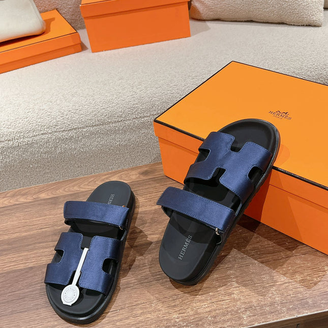 CHYPRE SANDAL BLACK MIX LIGHT BERRY CALFSKIN