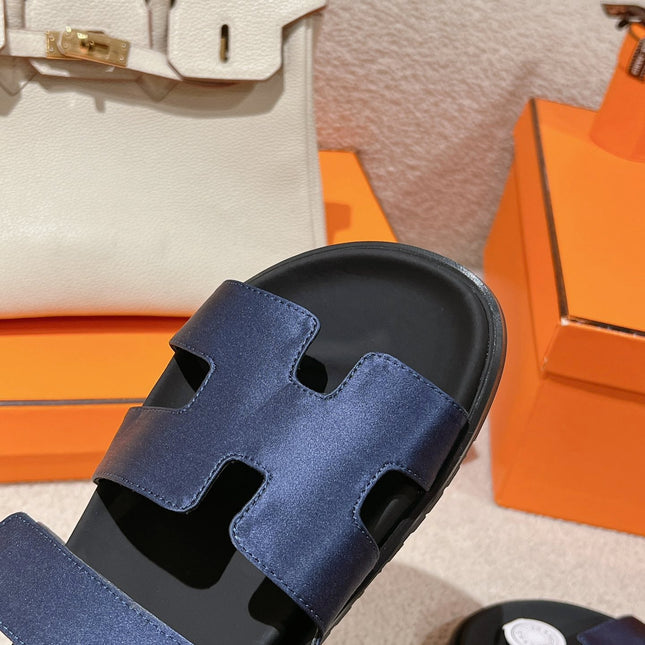 CHYPRE SANDAL BLACK MIX LIGHT BERRY CALFSKIN