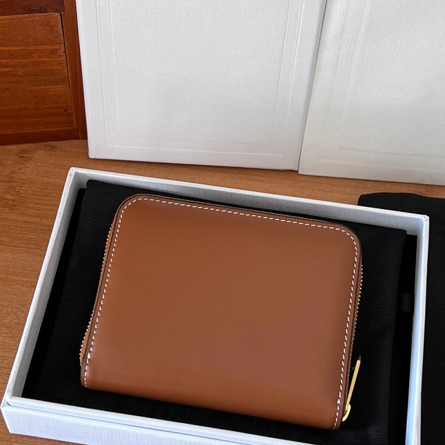 CELINE 25S TRIOMPHE COMPACT ZIPPED WALLET 11 IN BROWN CALFSKIN GOLD HARDWARE