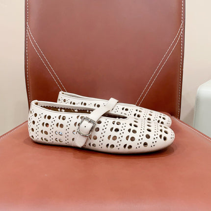 ALAIA HOLLOW BALLET FLAT IN BEIGE LAMBSKIN