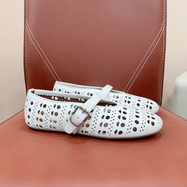 ALAIA HOLLOW BALLET FLAT IN WHITE LAMBSKIN