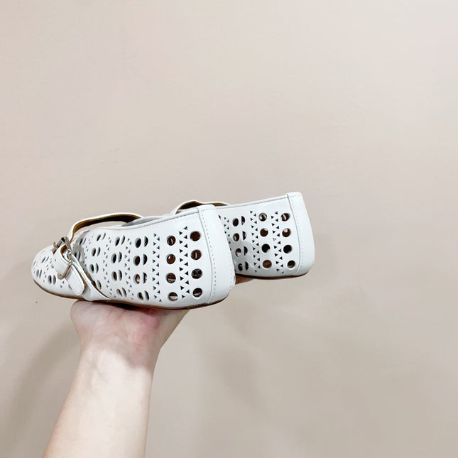 ALAIA HOLLOW BALLET FLAT IN WHITE LAMBSKIN