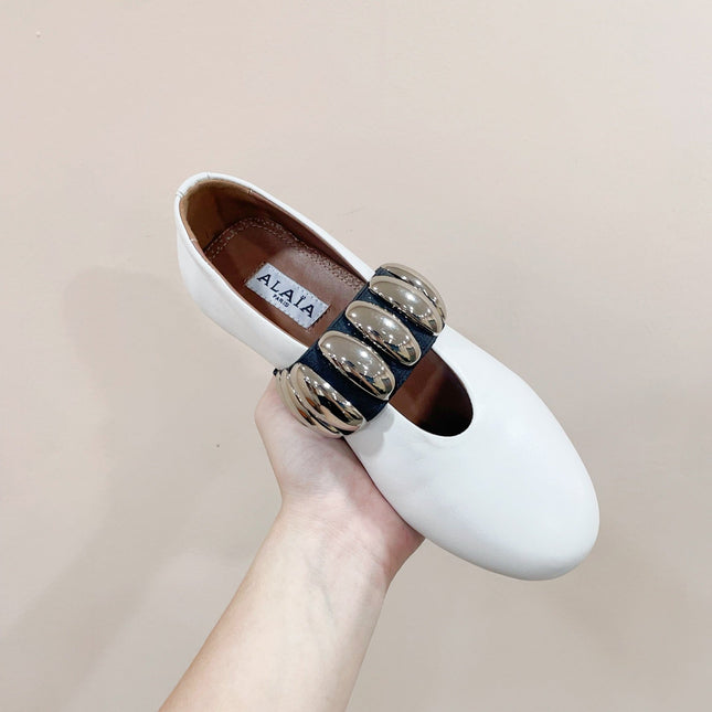 ALAIA TRIBALE BALLET FLATS IN WHITE LAMBSKIN