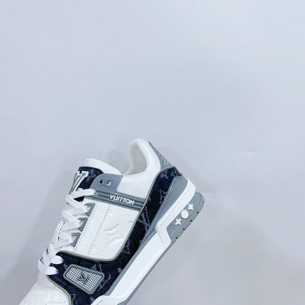 LV TRAINER SNEAKER IN WHITE CALFSKIN AND BLACK MONOGRAM DENIM