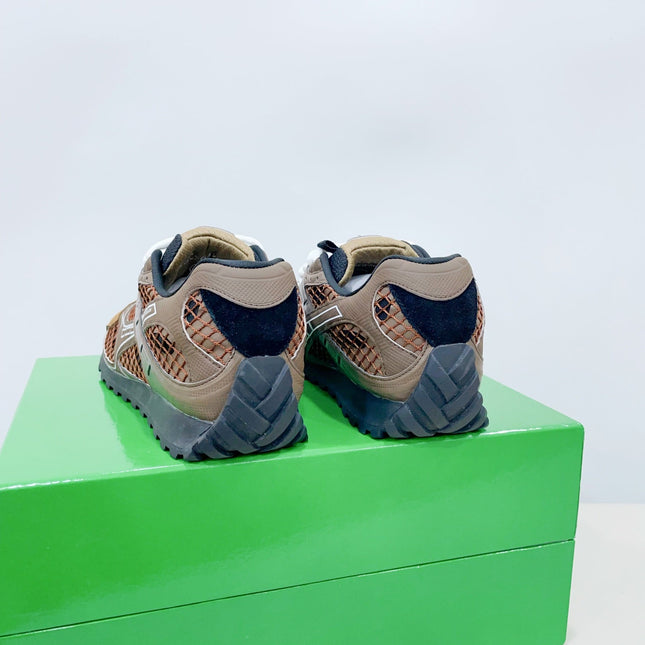 ORBIT SNEAKER IN CHOCOLATE BROWN SUEDE AND METALLIC MESH