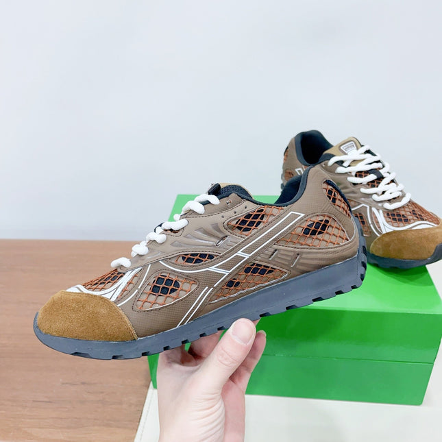 ORBIT SNEAKER IN CHOCOLATE BROWN SUEDE AND METALLIC MESH