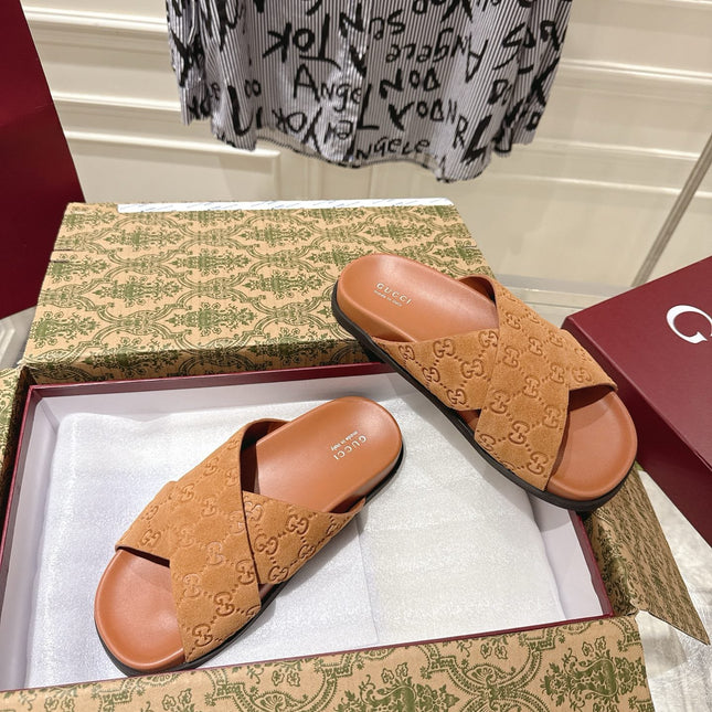 GG SLIDES IN BURNT ORANGE SUEDE WITH EMBOSSED LOGO STYLE 11