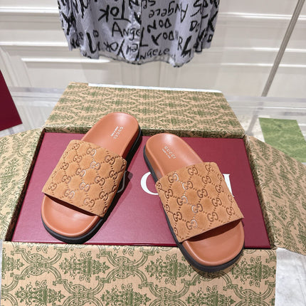 GG SLIDES IN BURNT ORANGE SUEDE WITH EMBOSSED LOGO STYLE 5