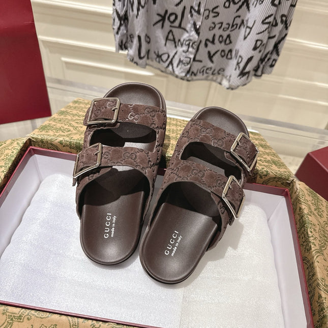 SANDALS IN NAVY BROWN SUEDE EMBOSSED LOGO SILVER HARDWARE