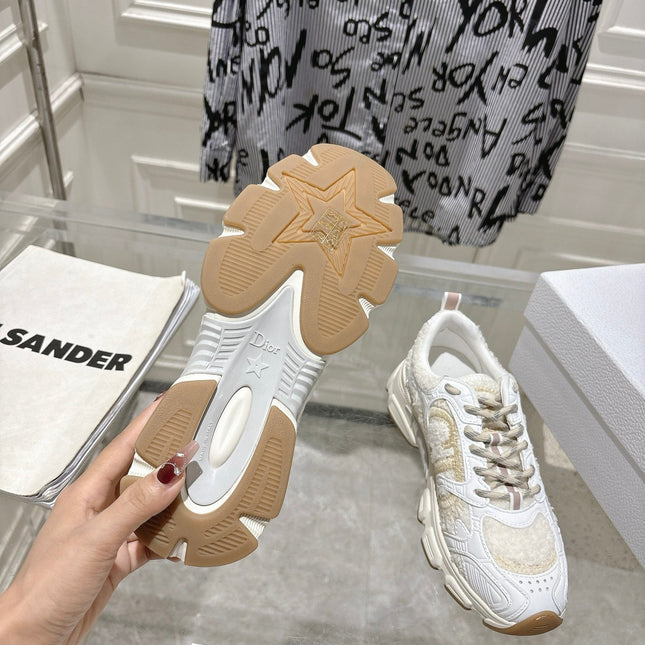 DIOR 25S MILE SERIES SNEAKERS 45MM IN WHITE CALFSKIN AND SHEARLING