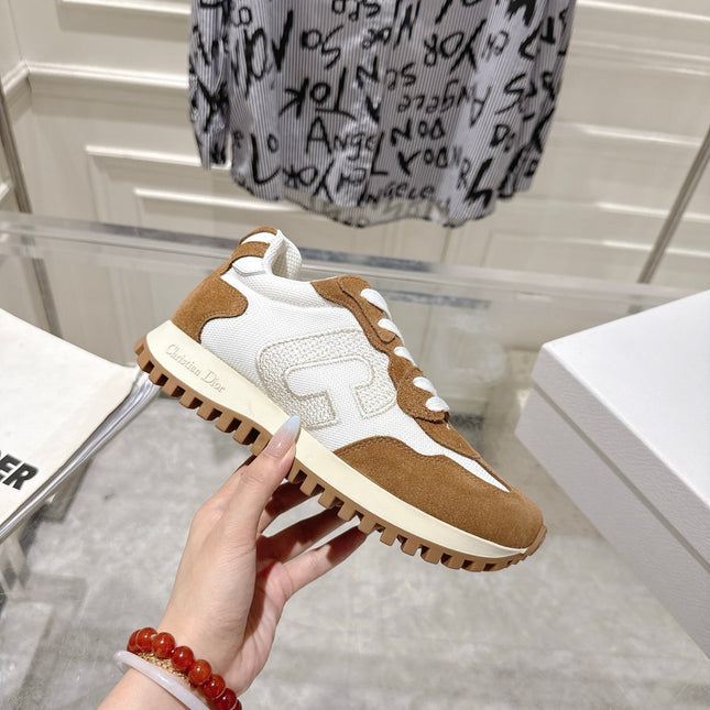 DIOR 25S C'EST DIOR SNEAKER IN WHITE HAZELNUT CALFSKIN AND SUEDE