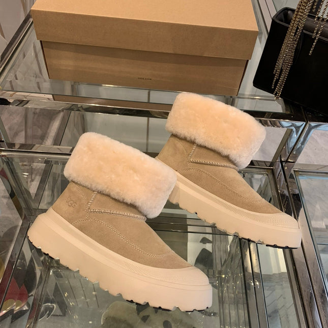 ANKLE BOOTS IN DESERT BROWN SUEDE AND WHITE CALFSKIN