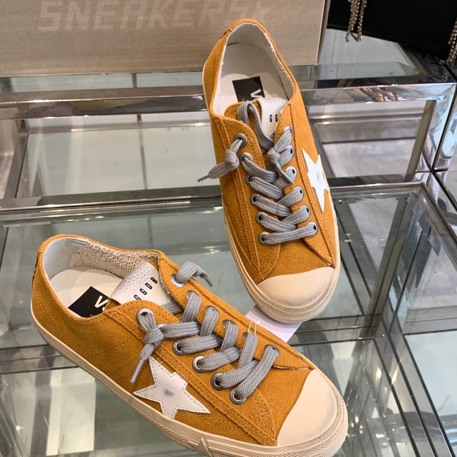 V-STAR LTD SNEAKERS IN MARIGOLD SUEDE WHITE STAR