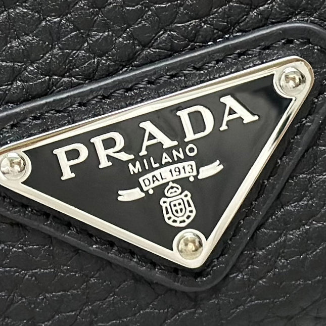 PRADA 25S SHOULDER STRAP BAG 26 IN BLACK CALFSKIN SILVER HARDWRE