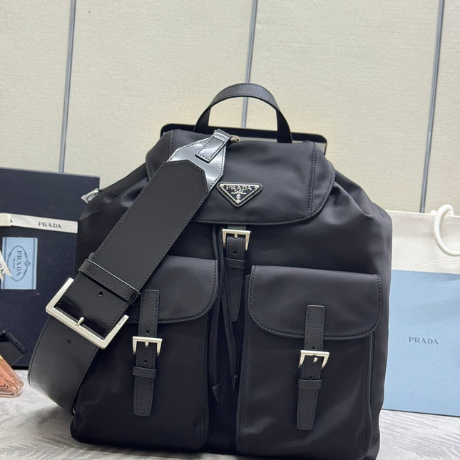 PRADA 25S MEDIUM RE-NYLON BACKPACK 39 IN BLACK WITH POUCH