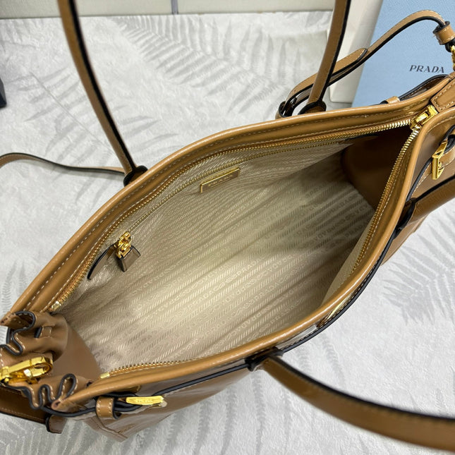 PRADA 25S BONNIE LARGE HANDBAG 38 IN GOLDEN BROWN CALFSKIN GOLD HARDWRE