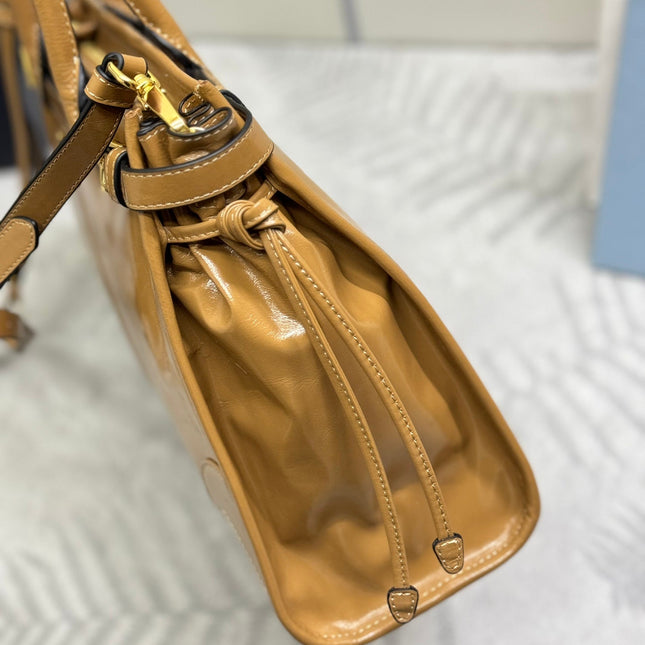 PRADA 25S BONNIE LARGE HANDBAG 38 IN GOLDEN BROWN CALFSKIN GOLD HARDWRE