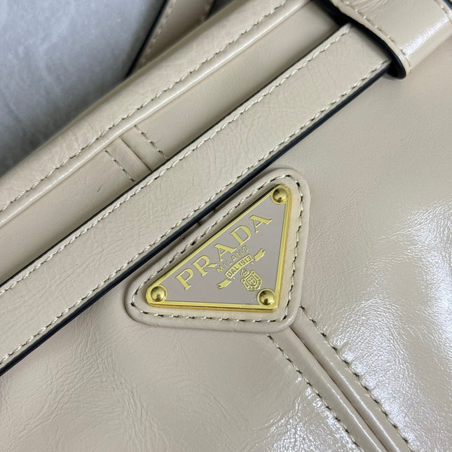 PRADA 25S BONNIE LARGE HANDBAG 38 IN BEIGE CALFSKIN GOLD HARDWRE