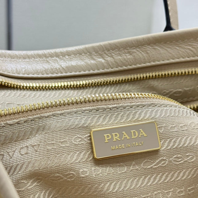 PRADA 25S BONNIE LARGE HANDBAG 38 IN BEIGE CALFSKIN GOLD HARDWRE