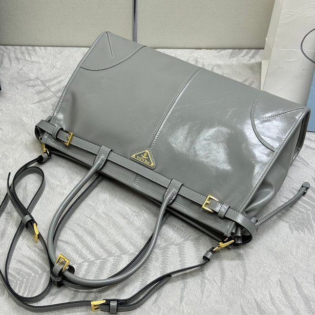 PRADA 25S BONNIE LARGE HANDBAG 38 IN GRAY GLOSSY CALFSKIN GOLD HARDWRE