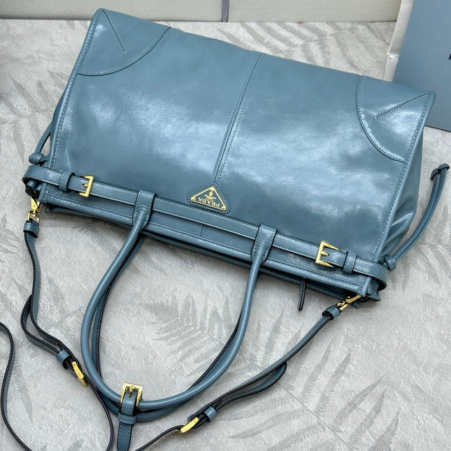 PRADA 25S BONNIE LARGE HANDBAG 38 IN LIGHT BLUE GLOSSY CALFSKIN GOLD HARDWRE