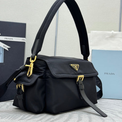 PRADA 25S EXPLORE LARGE SHOULDER BAG 30 IN BLACK RE-NYLON WITH FLAP