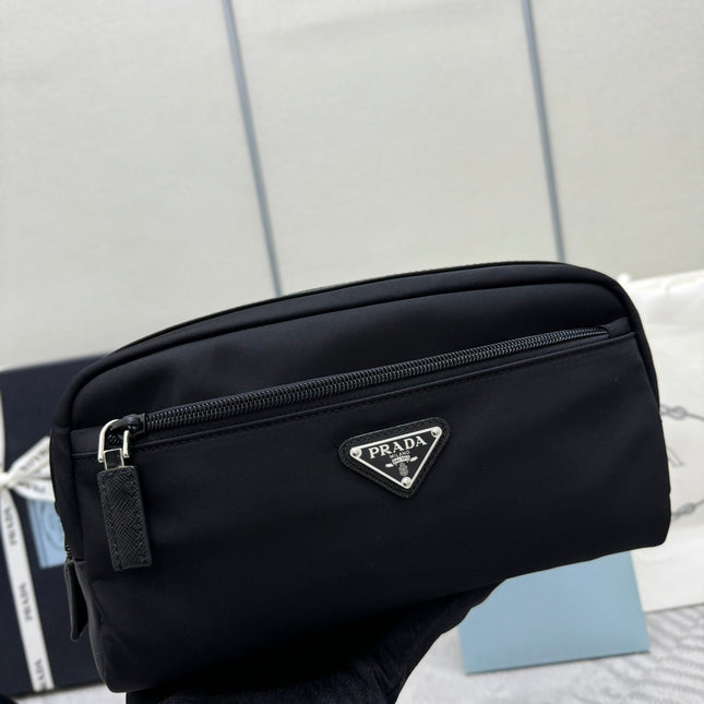 PRADA 25S MEDIUM CLUTCH BAG 26 IN BLACK NYLON SILVER HARDWRE