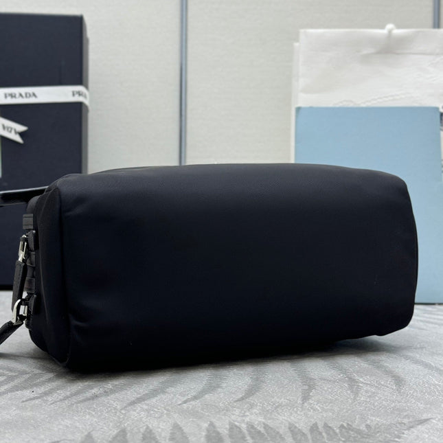 PRADA 25S MEDIUM CLUTCH BAG 26 IN BLACK NYLON SILVER HARDWRE