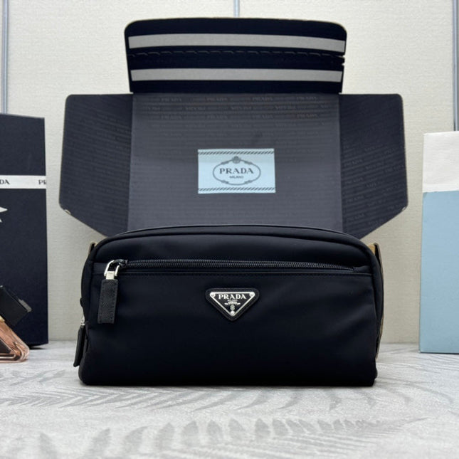 PRADA 25S MEDIUM CLUTCH BAG 26 IN BLACK NYLON SILVER HARDWRE