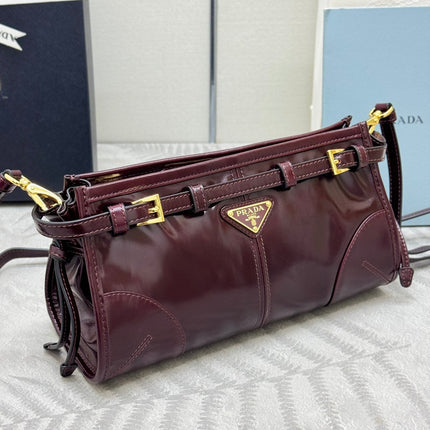 PRADA 25S BONNIE SMALL SHOULDER BAG 26 IN BURGUNDY GLOSSY CALFSKIN GOLD HARDWRE
