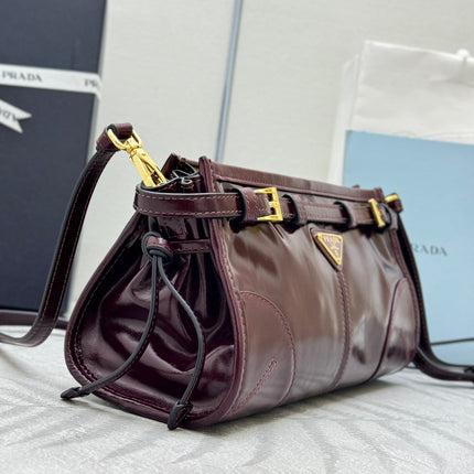 PRADA 25S BONNIE SMALL SHOULDER BAG 26 IN BURGUNDY GLOSSY CALFSKIN GOLD HARDWRE