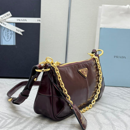 PRADA 25S RE-EDITION 2002 MEDIUM SHOULDER BAG 26 IN BURGUNDY CALFSKIN GOLD HARDWRE