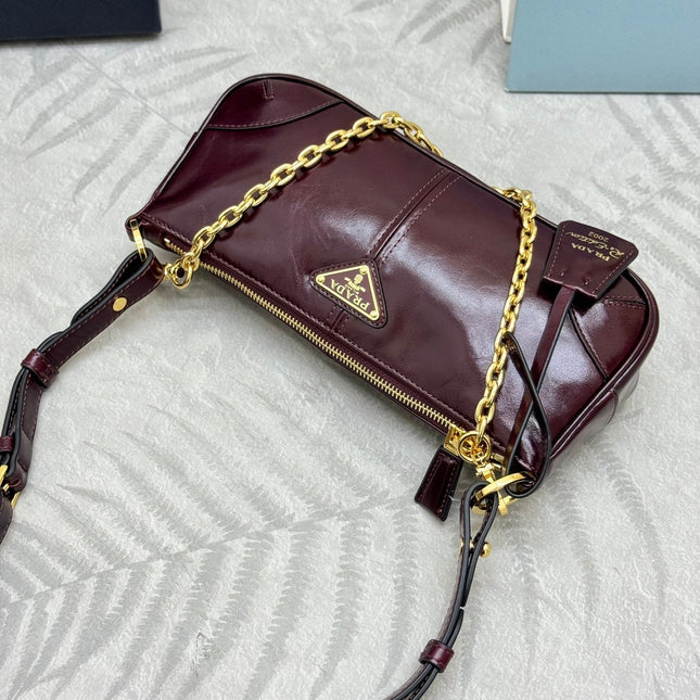 PRADA 25S RE-EDITION 2002 MEDIUM SHOULDER BAG 26 IN BURGUNDY CALFSKIN GOLD HARDWRE