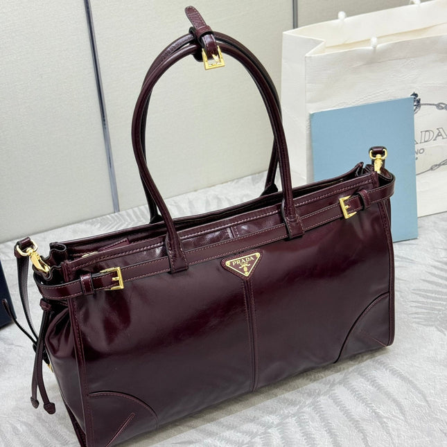 PRADA 25S BONNIE LARGE HANDBAG 38 IN BURGUNDY GLOSSY CALFSKIN GOLD HARDWRE