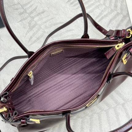 PRADA 25S BONNIE LARGE HANDBAG 38 IN BURGUNDY GLOSSY CALFSKIN GOLD HARDWRE