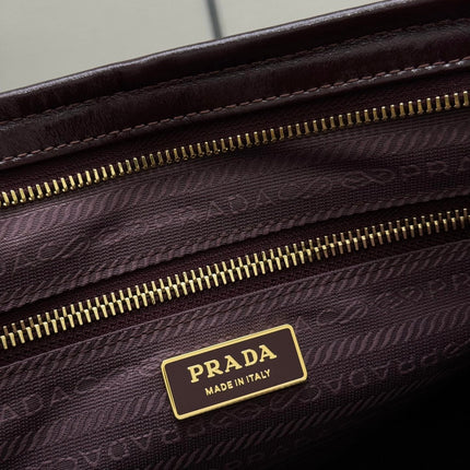 PRADA 25S BONNIE LARGE HANDBAG 38 IN BURGUNDY GLOSSY CALFSKIN GOLD HARDWRE