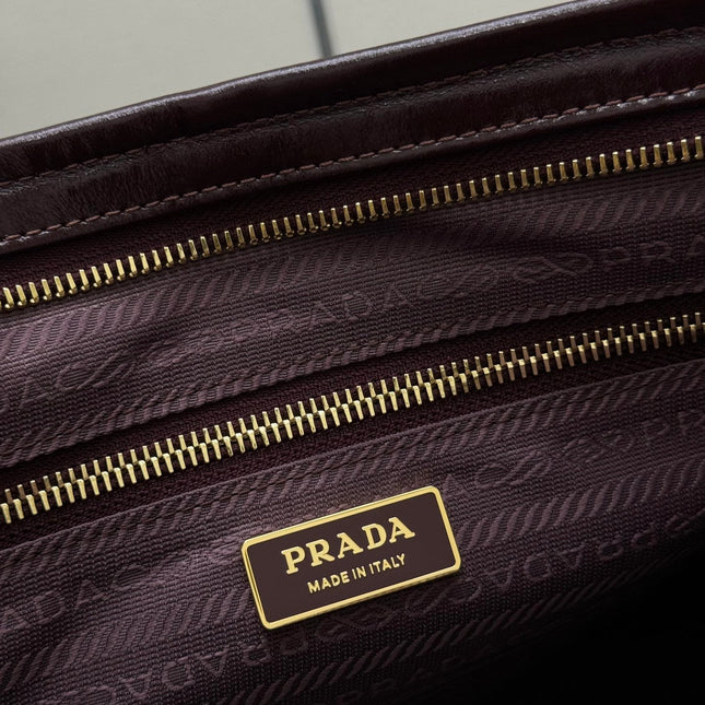 PRADA 25S BONNIE LARGE HANDBAG 38 IN BURGUNDY GLOSSY CALFSKIN GOLD HARDWRE