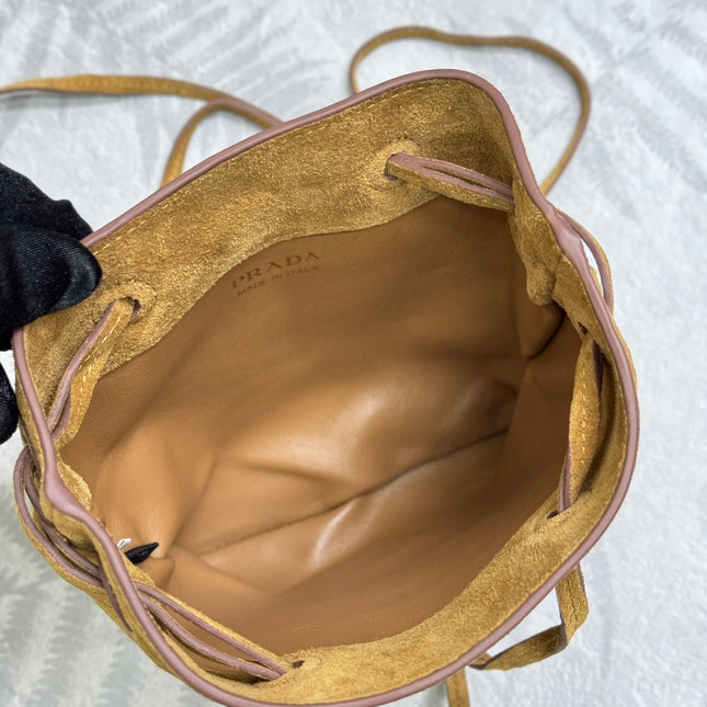 PRADA 25S BUCKET BAG 20 IN LIGHT CARAMEL SUEDE GOLD HARDWRE