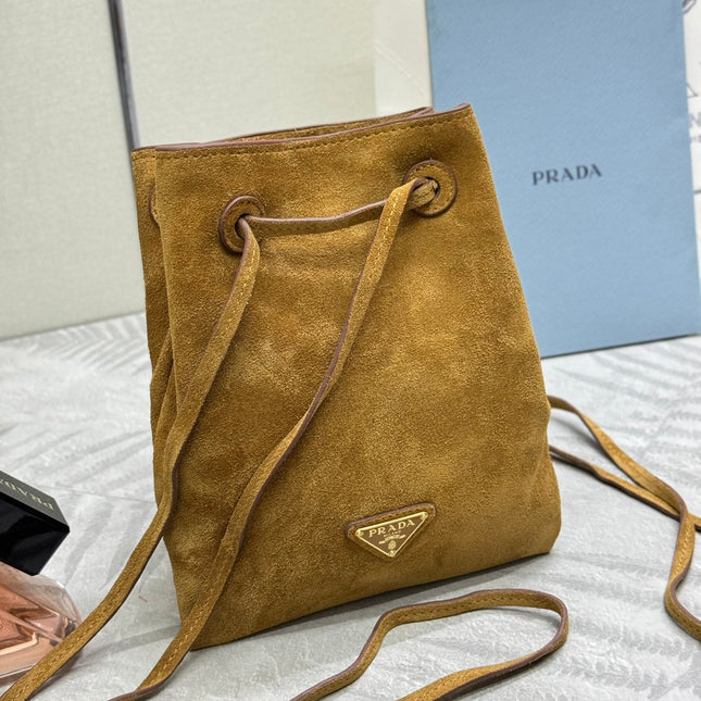 PRADA 25S BUCKET BAG 20 IN LIGHT CARAMEL SUEDE GOLD HARDWRE